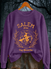 Women's Funny Halloween Witch Salem 1692 They Missed One Sweatshirt