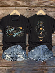 Women's I Smell Snow V-Neck T-Shirts